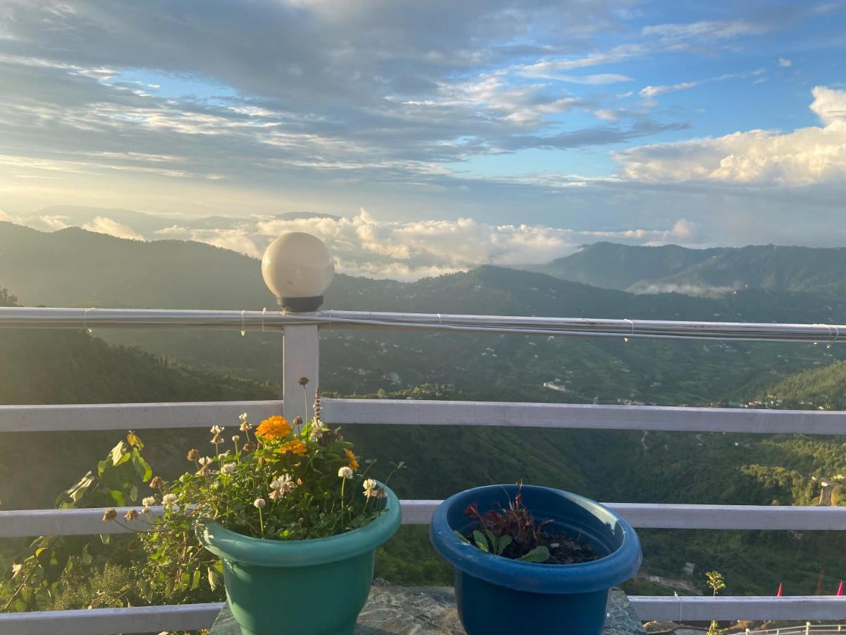 Wincliff Orchard Resort Mukteshwar Exterior photo