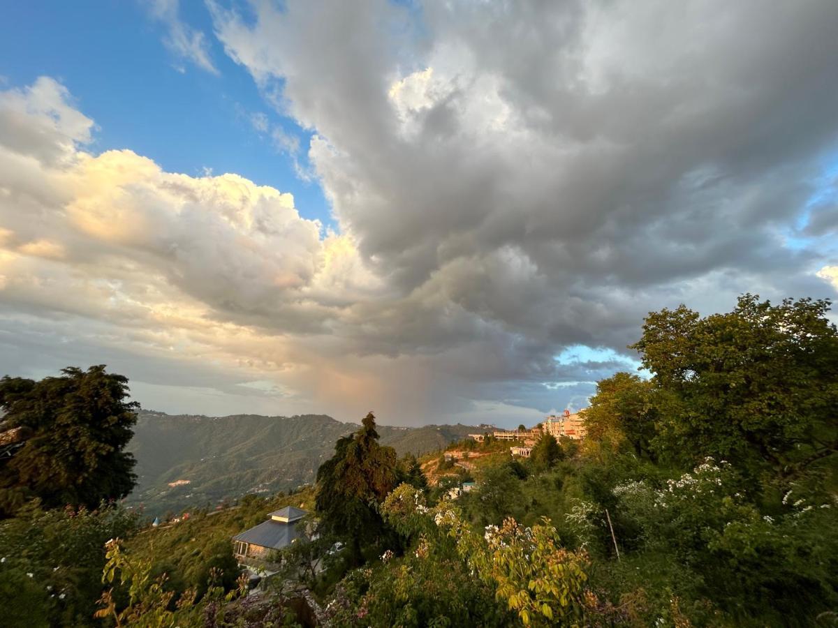 Wincliff Orchard Resort Mukteshwar Exterior photo